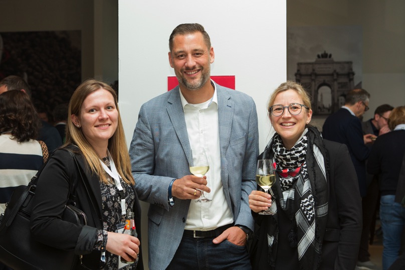 /images/slider-imgs-xs/030_Foto Loeffler_Weconact.jpg